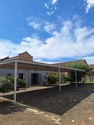 ELB Accommodation- Willows accommodation view 3